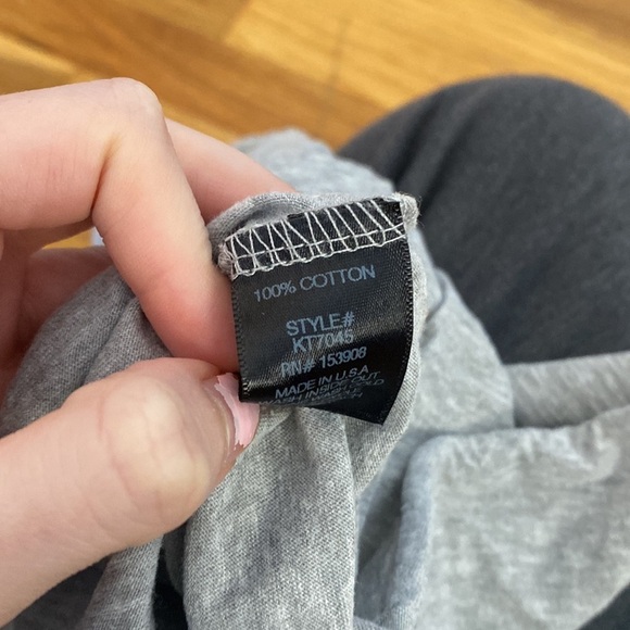 Pixie Lane Girl’s Grey Smiley Face Graphic T-Shirt Size 14 - Picture 4 of 5